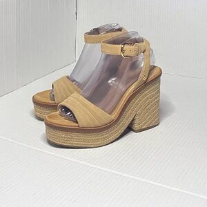 UGG Laynce Chunky Platform Sandal